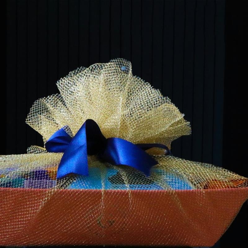 Premium gift hamper pack| Corporate gifts